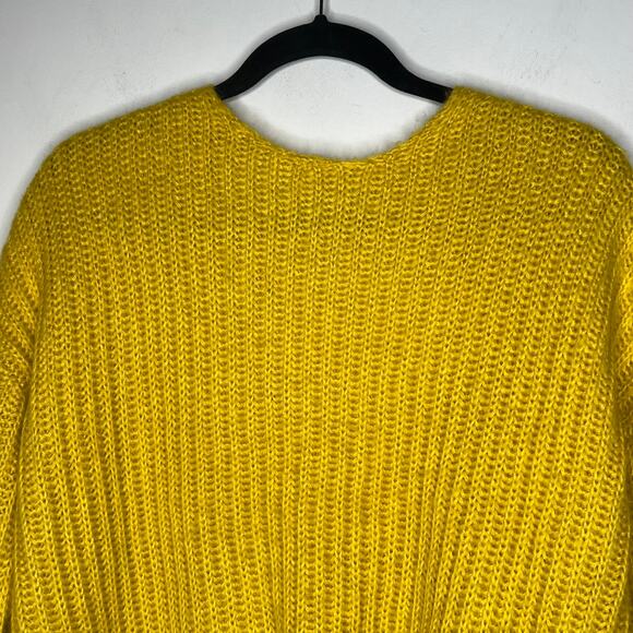 ASOS Open Back Sweater Size 4 / Small - Picture 6 of 9